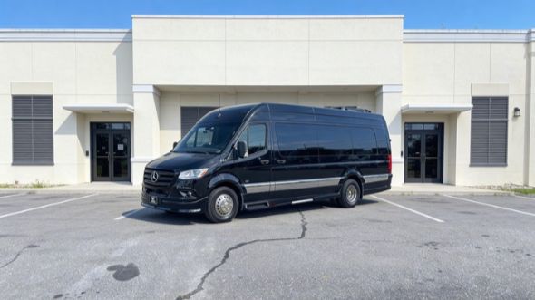 15 passenger sprinter van warren