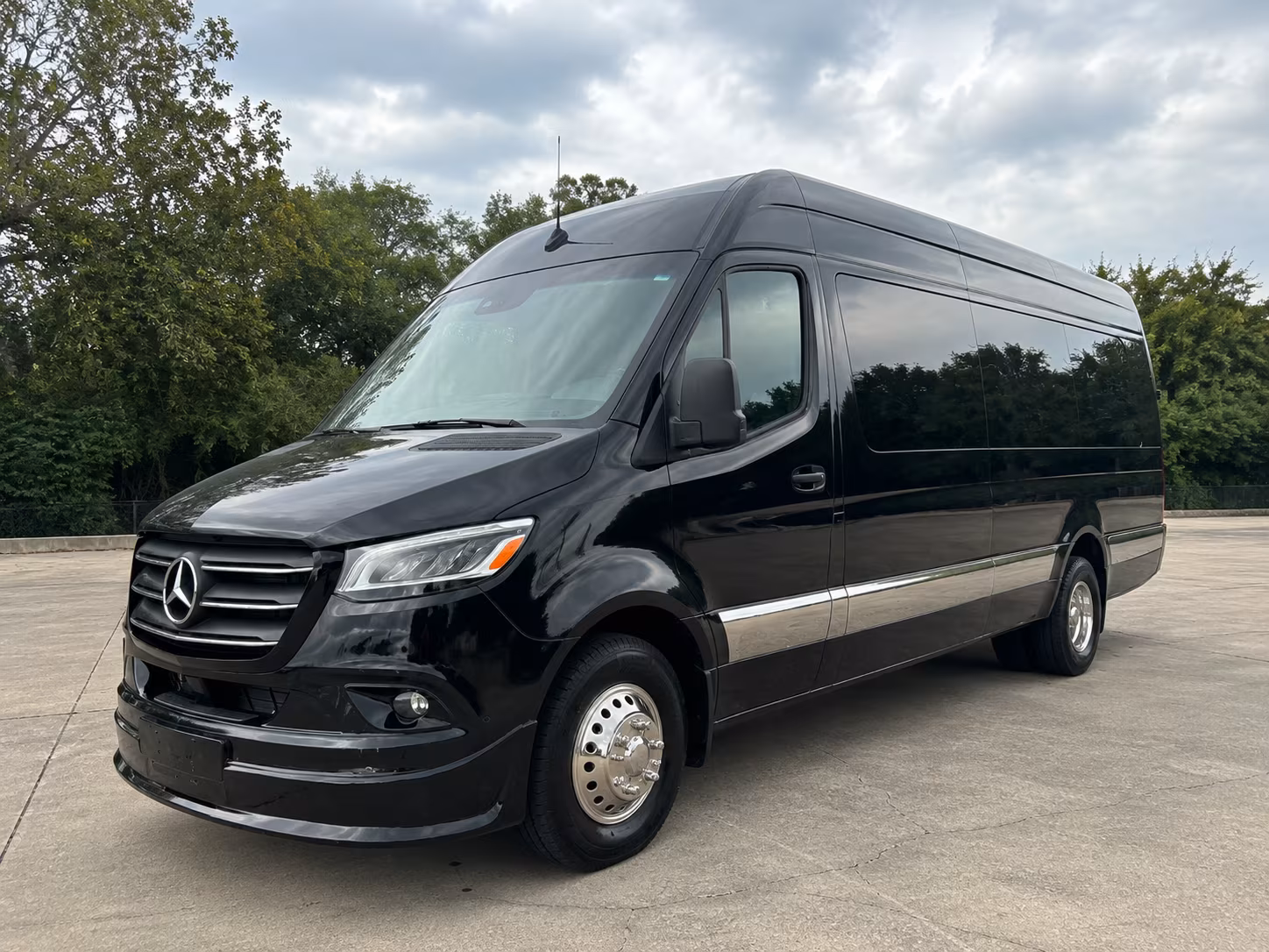 find the perfect transportation for your next wedding 2