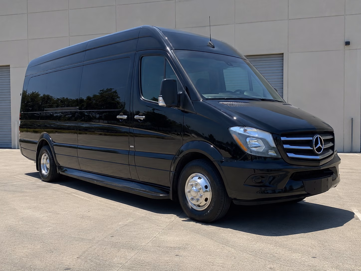 find the perfect transportation for your next wedding 5