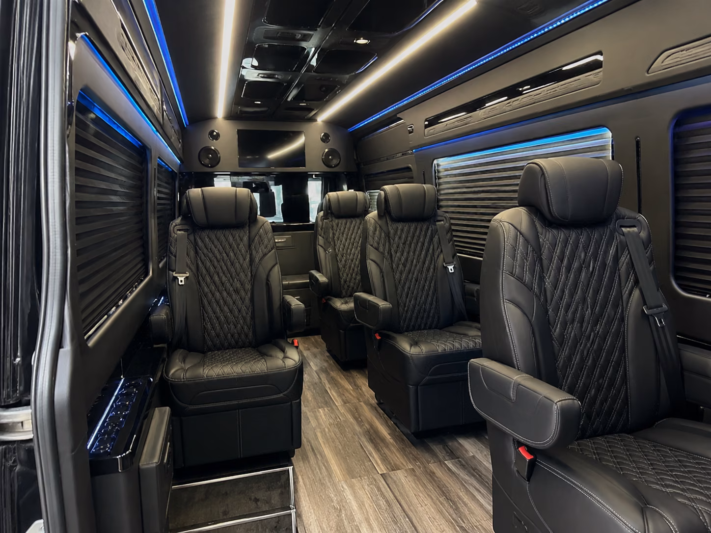 warren 10 passenger sprinter van interior